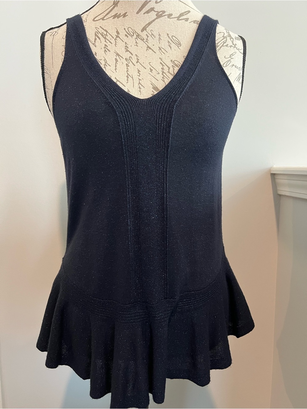 Banana Republic Black V‑Neck Ruffle Hem Tank